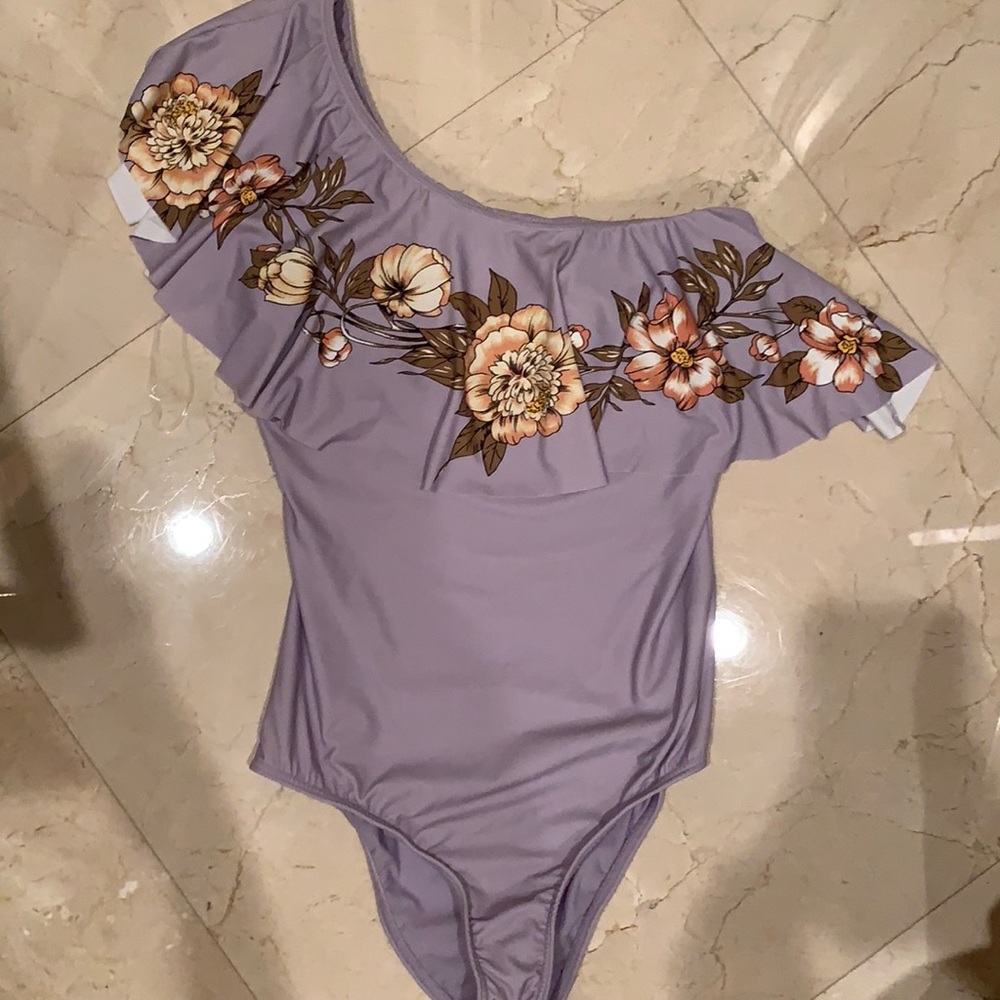O’Neil medium light purple/gray bodysuit or bathing suit. NEW.